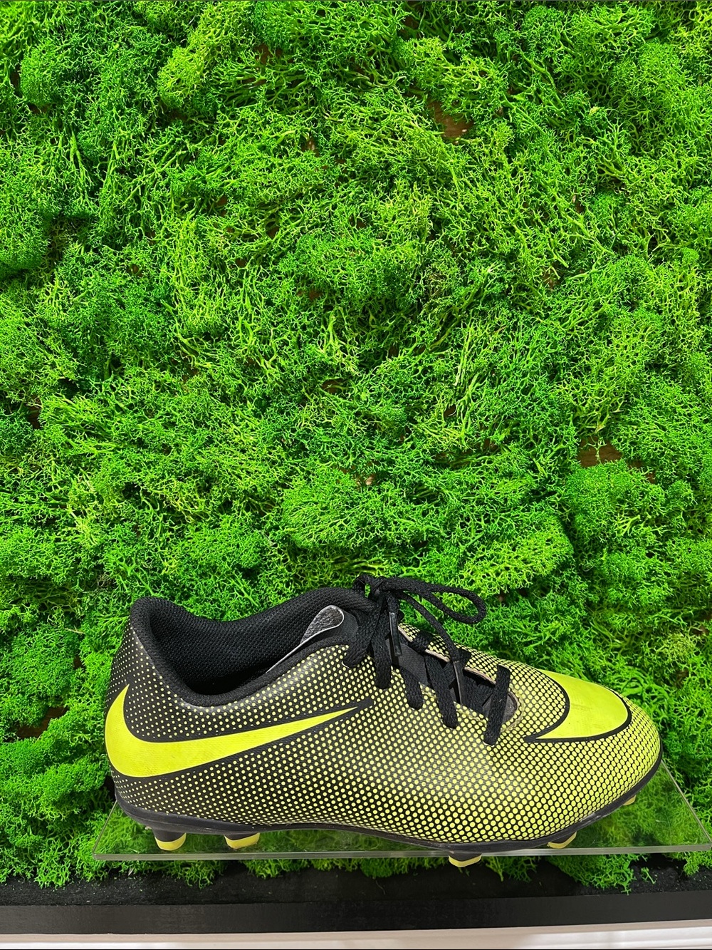 🇨🇦 Nike Kids Jr Bravata II FG Soccer Cleat - Picture 2 of 8
